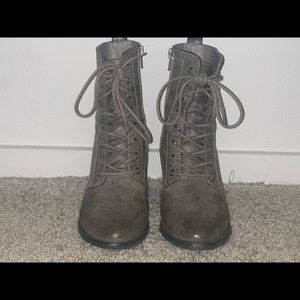 Express combat booties
